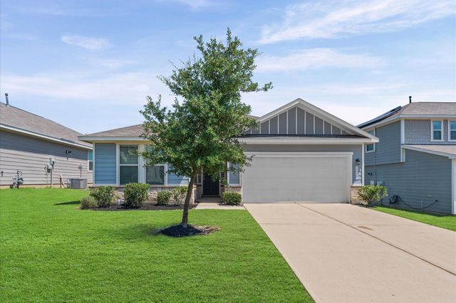 40219 S Hill Pass — Mostyn Springs