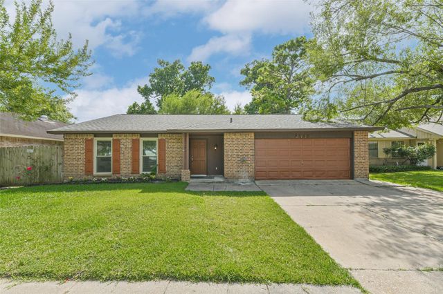 2718 Quail Run Dr — Timberwood