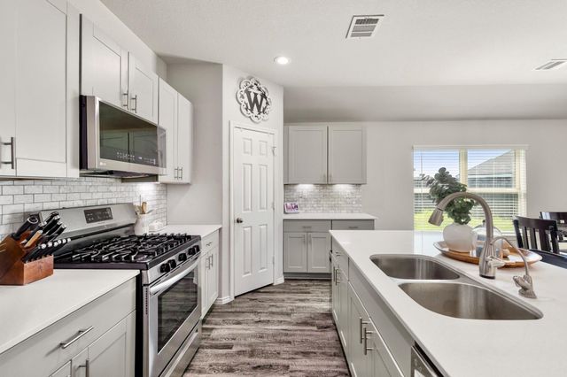 18714 Callalily Bloom Ct — Rose Mdw Farms Sec 1
