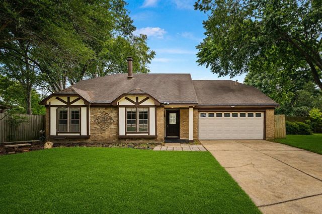 1011 Western Meadows Dr — Cimarron SEC 8 R/P