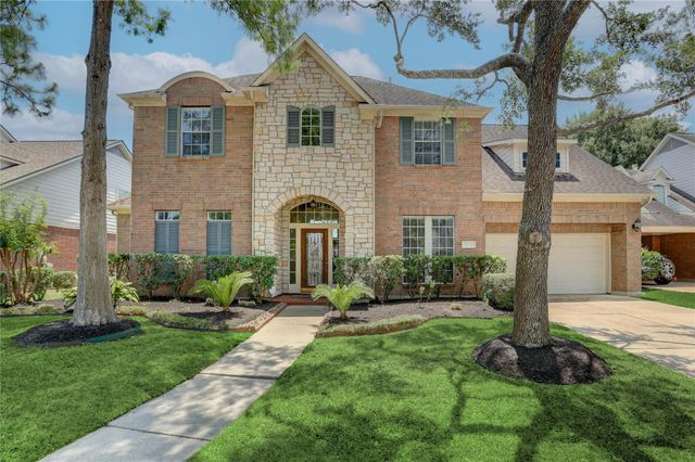 4514 Olive Green Ct — Pine Brook Sec 13