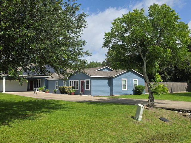 3632 W Meadow Ln — Prairie Estates
