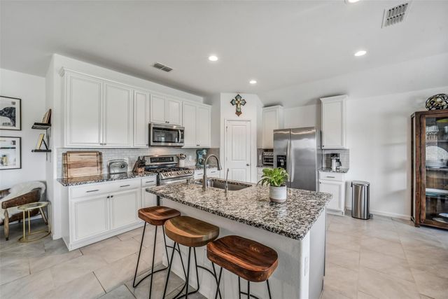 4123 Chester Bay Ln — Parks Edge Sec 3