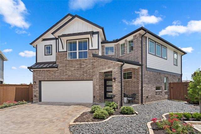 1218 Shaded Rock Drive — Sienna