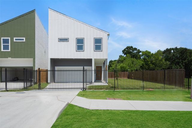 9313 Jutland Rd — Carmen Street Estates