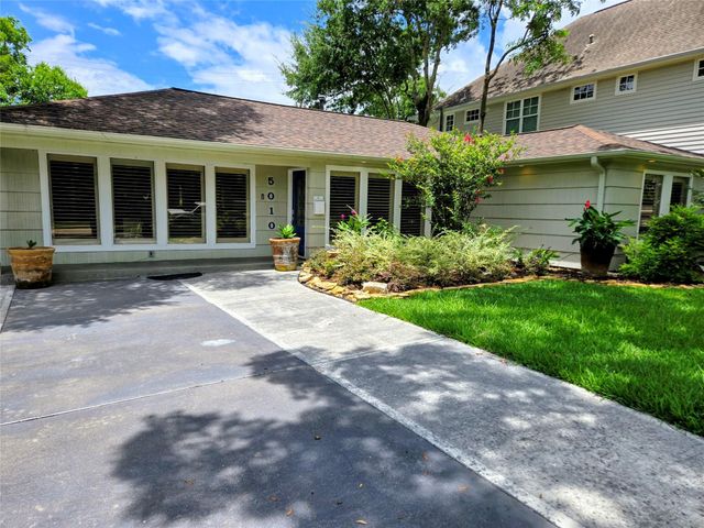 5010 Mayfair St — Loveland Terrace