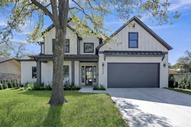 9537 Kerrwood Ln — Campbell Woods