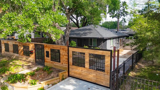 419 Fairbanks St — Lindale Park 6