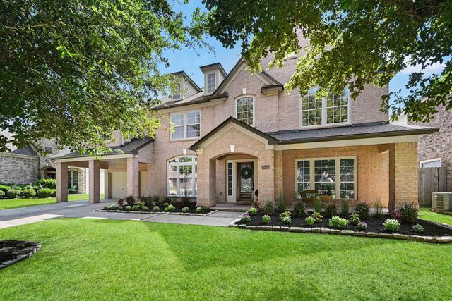 16010 Ashvale Dr — Lakewood Grove Sec 11