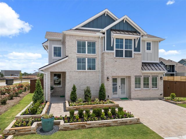 1208 Shaded Rock Drive — Sienna