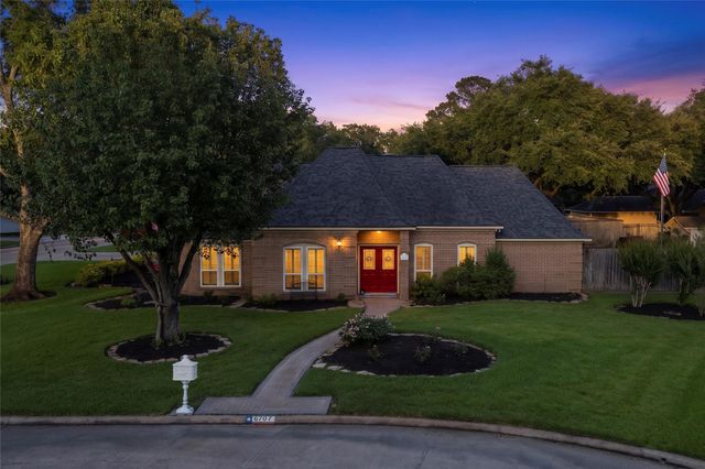 6707 Cedar St — Bartlett 4