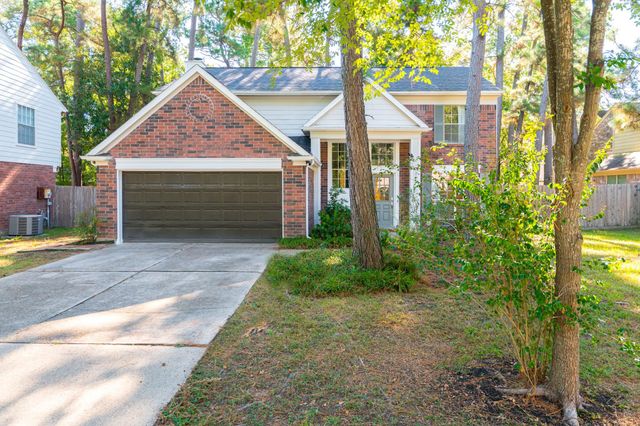 18 Cottage Grove Pl — Wdlnds Village Cochrans Cr 10