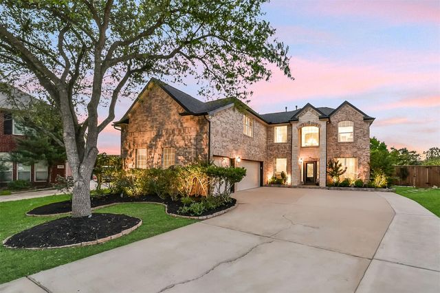 2103 Winebrook Ct — Shadow Creek Ranch
