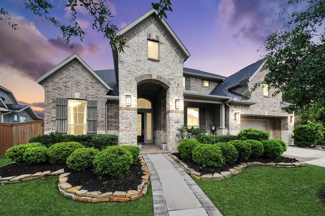6539 Woodleaf Lake Loop — Elyson