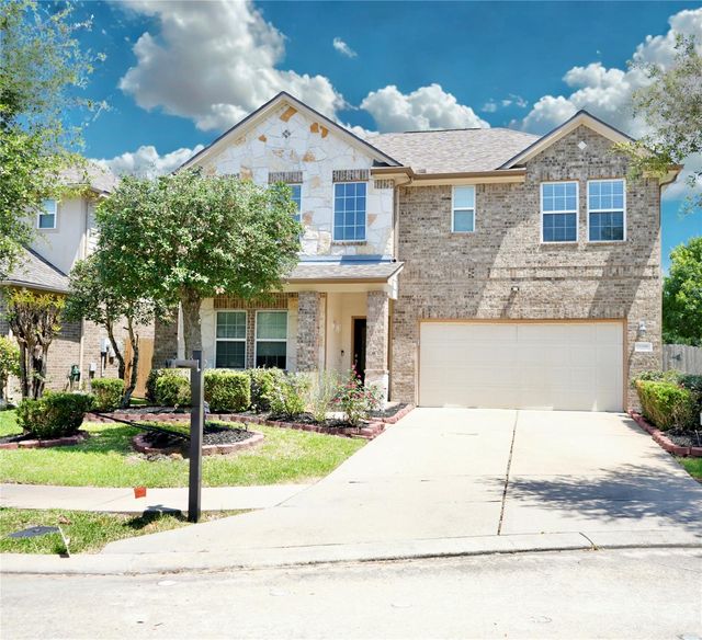 6306 Bain Dr — Sienna Village Of Anderson Spgs Sec 8
