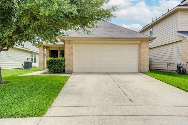 14938 Hidalgo Valley Ln — Darbydale Xing Sec 2