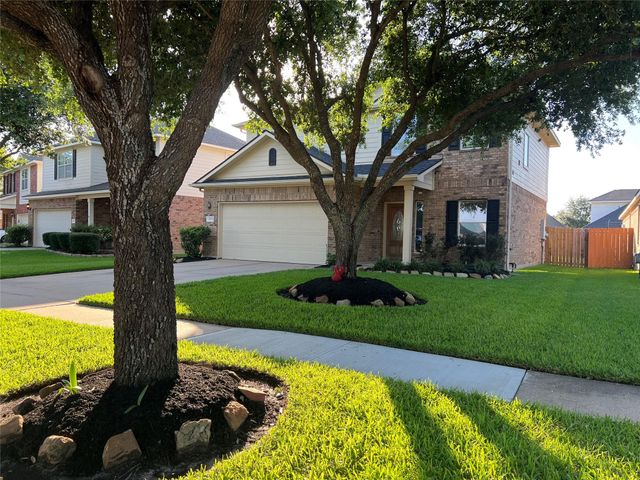 20518 Avery Grove Ct — Canyon Lakes West