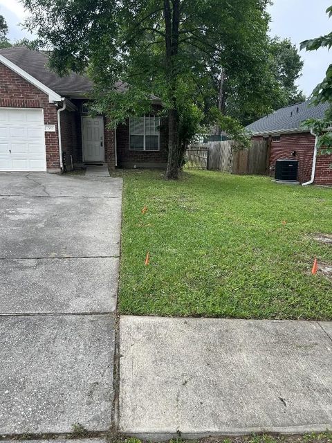 202 Canterbury Dr — Arbor Place 01 Rep