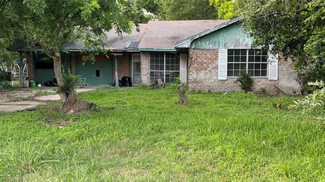 117 Sylvan St — Sylvan Beach
