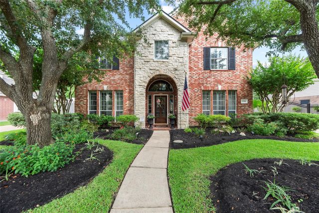 15514 Bluebonnet Dale Dr — Fairfield Chappell Ridge