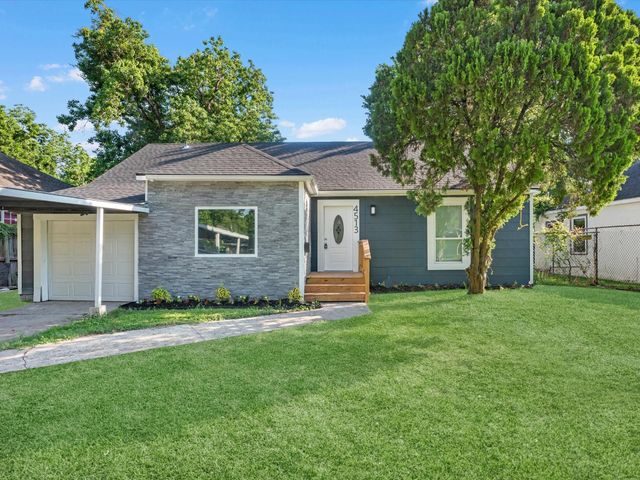 4513 Normandy Way — Southern Village Sec 01