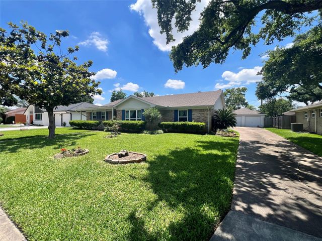 5435 Cheena Dr — Marilyn Estates