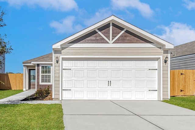 8228 Sunberry Shadow Dr — Wayside Village
