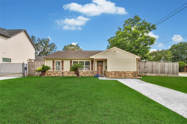 1771 De Milo Dr — Oak Forest Sec 08