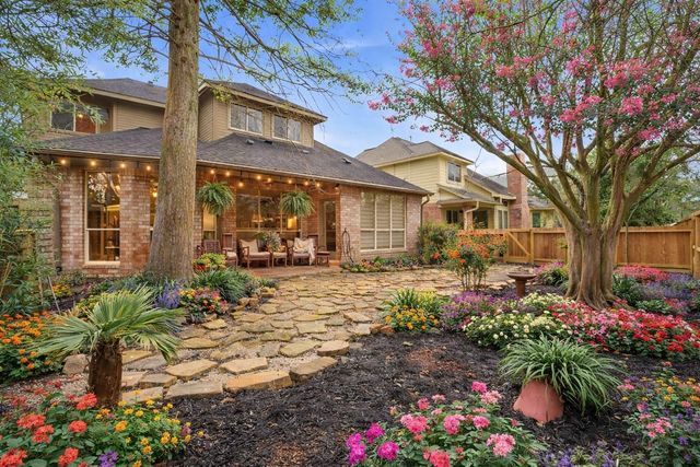 16322 Cranwood Dr — Wimbledon Estates