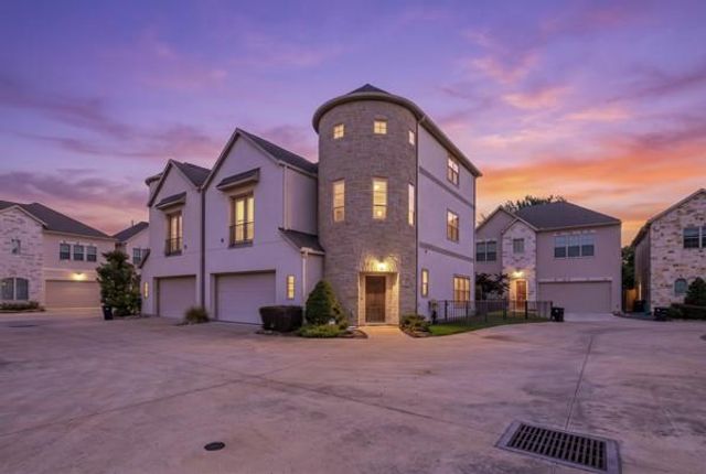 2302 Fall Run Dr — Fall Run Park