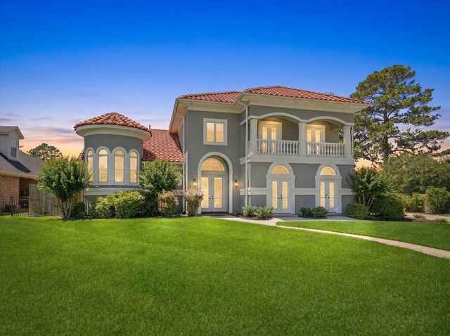 911 Sandy Beach Dr — Waterford Estates 01