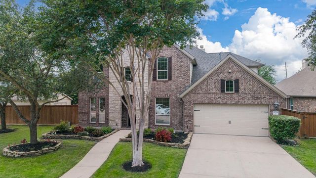 19734 Hubbard Creek Ct — Towne Lake