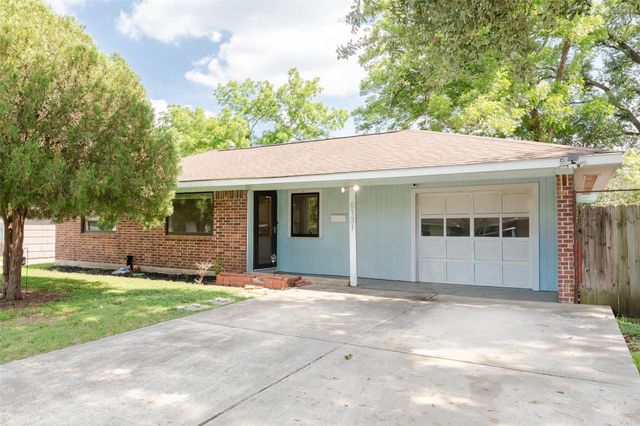6131 Grape St — Robindell Sec 02