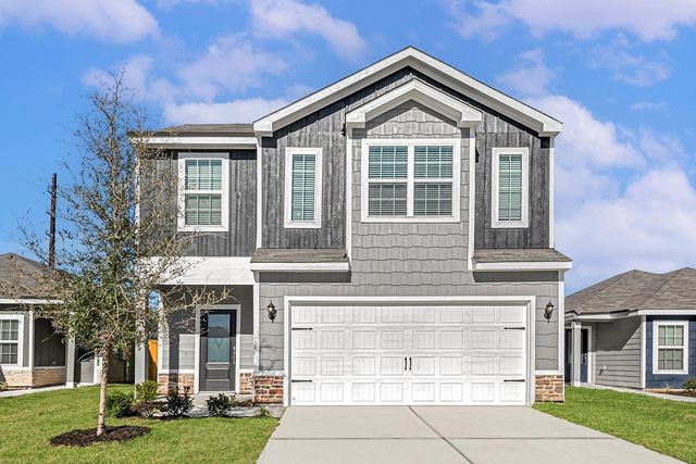 8205 Sunberry Shadow Dr — Wayside Village