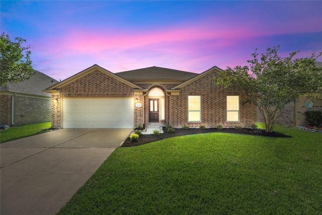 15118 Russet Bend Ln — Villages/Cypress Lakes