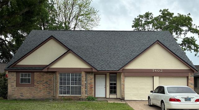 7402 Thicket Trail Dr — Atascocita South Sec 02