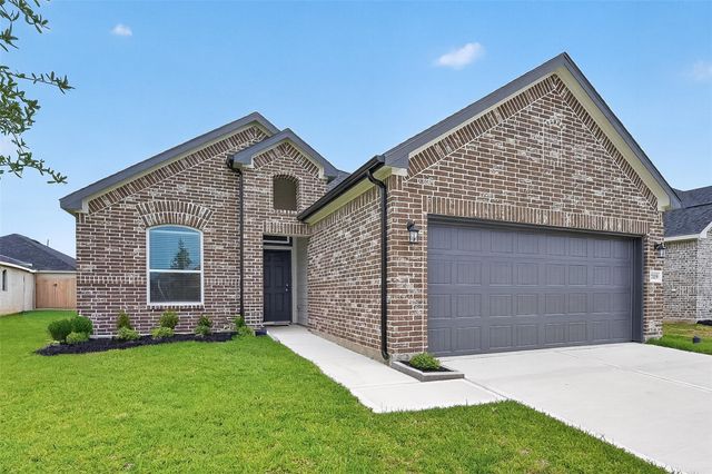 2119 Spring Hollow Dr — Rollingbrook Estates