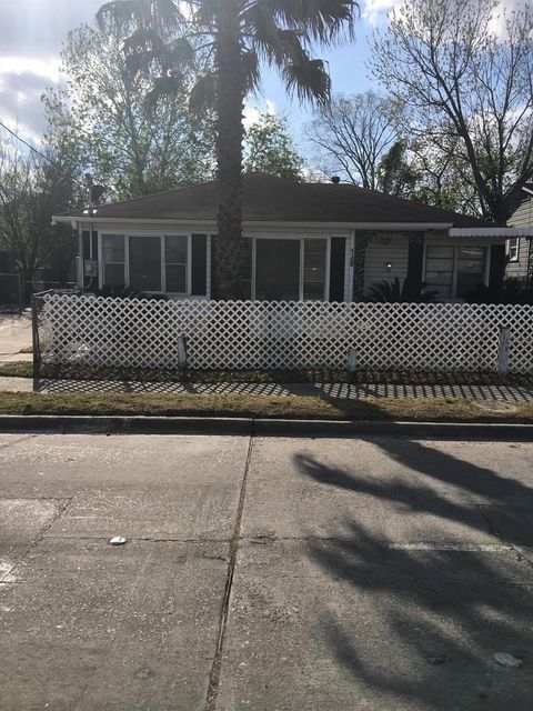 4123 Yale St — Blueberry Terrace Add