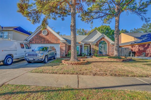 18079 Holly Forest Dr — Windsong Sec 04
