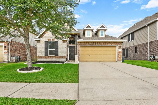 8319 Sweet Bay Cir S — Legends Bay Sec 4