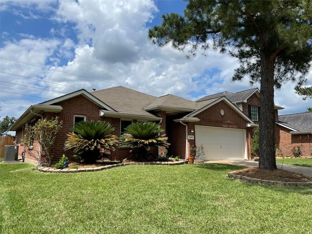 19631 Amistad Dr — Pinecrest Forest Sec 04