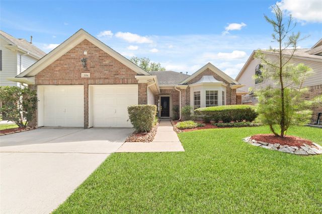 2014 Mabry Mill Rd — Bay Pointe