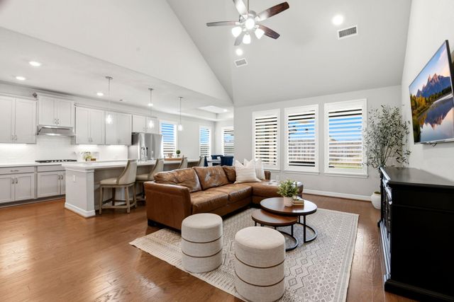 30910 Laurel Creek Ln — The Meadows at Imperial Oaks