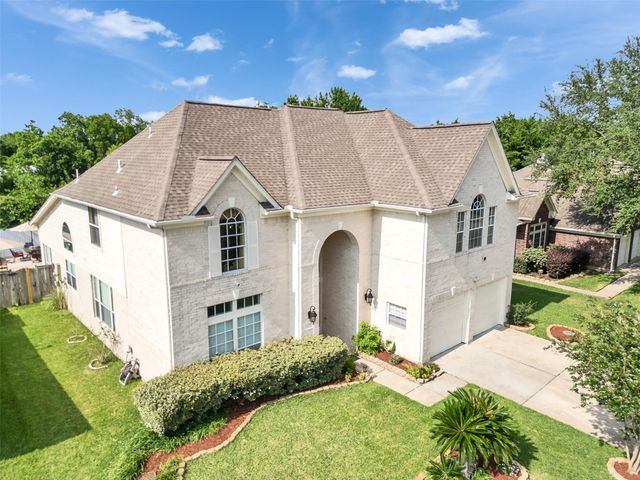 1922 Oakwood Court Dr — Country Club Cove Sec 01 Amend