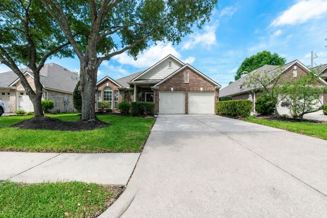 10619 Crownsedge Dr — Gleannloch Farms