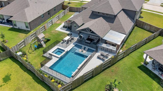 12710 Durham Creek Ln — Raleigh Crk Sec 6