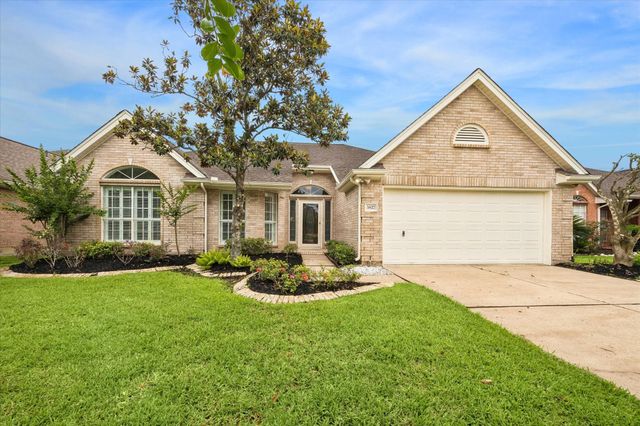 3827 E Peach Hollow Cir — Countryplace Sec 8