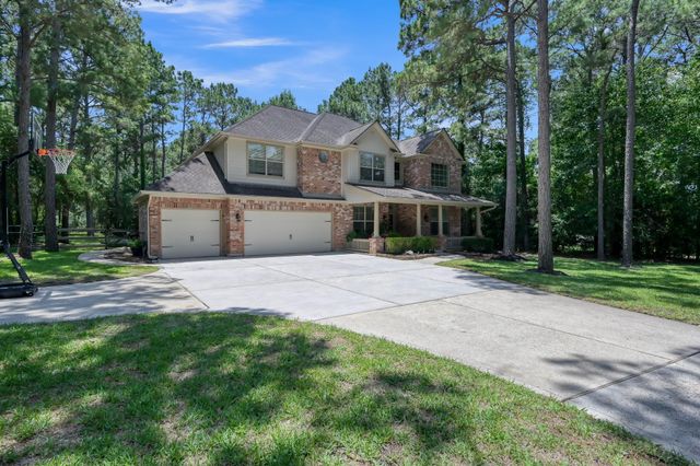 33015 Sawgrass Ct — Lake Windcrest