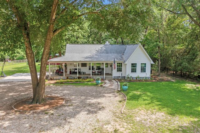 26203 Penguin St — Clear Creek Forest 12