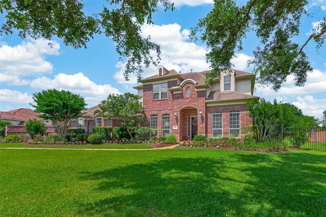 2319 Braer Ridge Dr — Lake Pointe Estates Sec 1